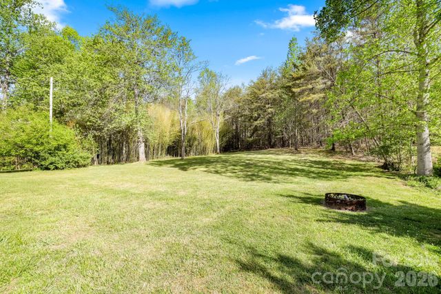 154 Cactus Lane, Franklin, NC 28734
