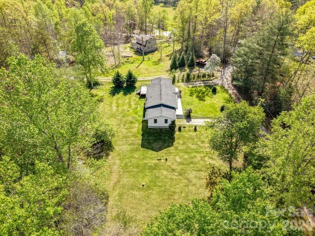 154 Cactus Lane, Franklin, NC 28734