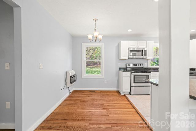 154 Cactus Lane, Franklin, NC 28734