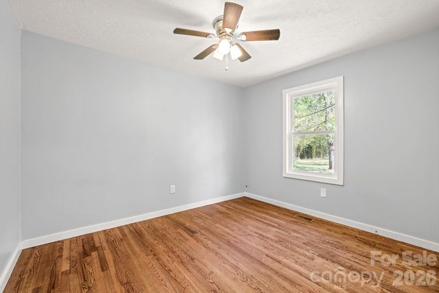 154 Cactus Lane, Franklin, NC 28734