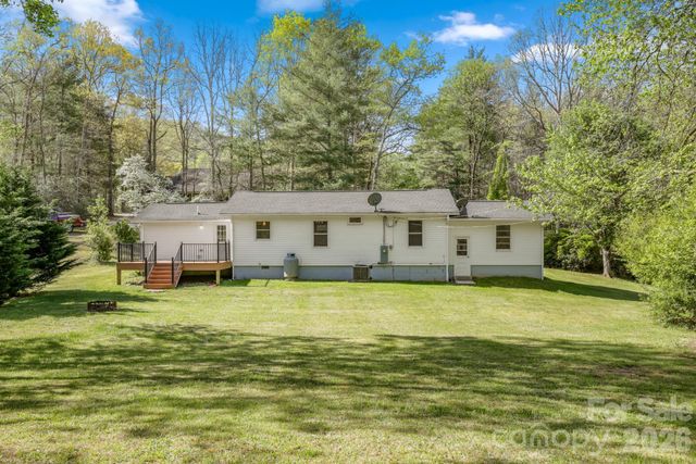 154 Cactus Lane, Franklin, NC 28734
