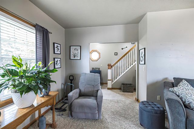 2702 WASHINGTON Avenue, Erie, PA 16508