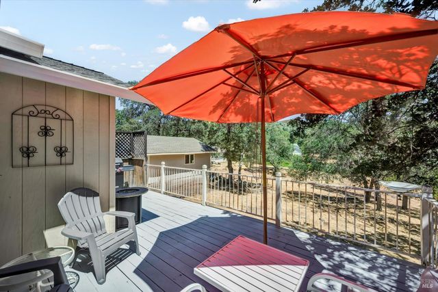 18278 N Shore Dr, Hidden Valley Lake, CA 95467