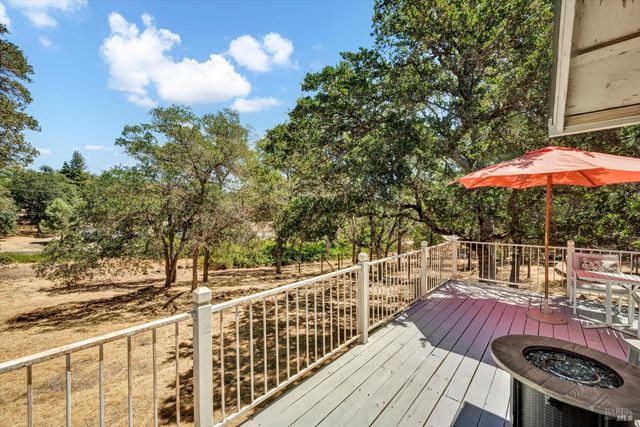 18278 N Shore Dr, Hidden Valley Lake, CA 95467
