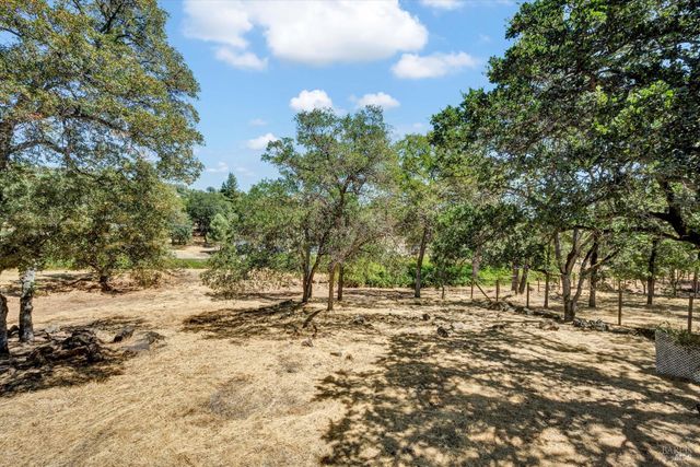 18278 N Shore Dr, Hidden Valley Lake, CA 95467