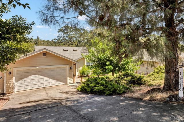 18278 N Shore Dr, Hidden Valley Lake, CA 95467