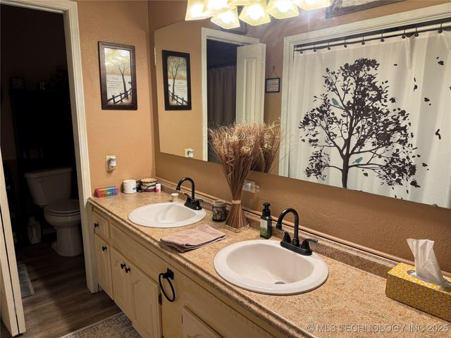 2007 Mockingbird Lane, Mcalester, OK 74501