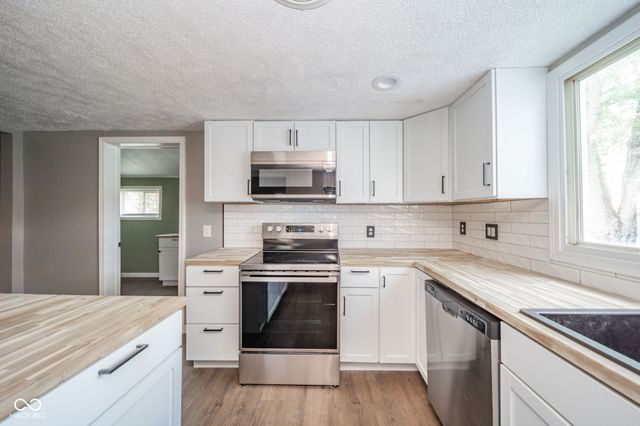 1107 Clinton Avenue, Alexandria, IN 46001