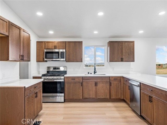 11623 Desert View Road, Pinon Hills, CA 92372