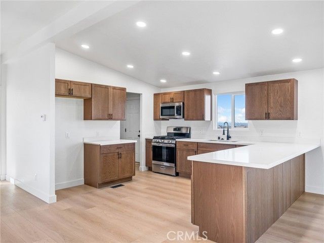 11623 Desert View Road, Pinon Hills, CA 92372