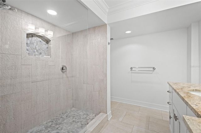 5880 MIDNIGHT PASS ROAD 804, Sarasota, FL 34242