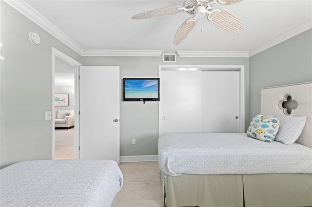 5880 MIDNIGHT PASS ROAD 804, Sarasota, FL 34242