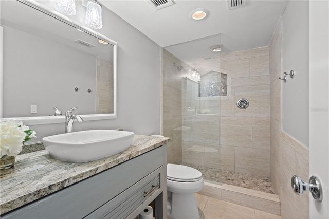 5880 MIDNIGHT PASS ROAD 804, Sarasota, FL 34242