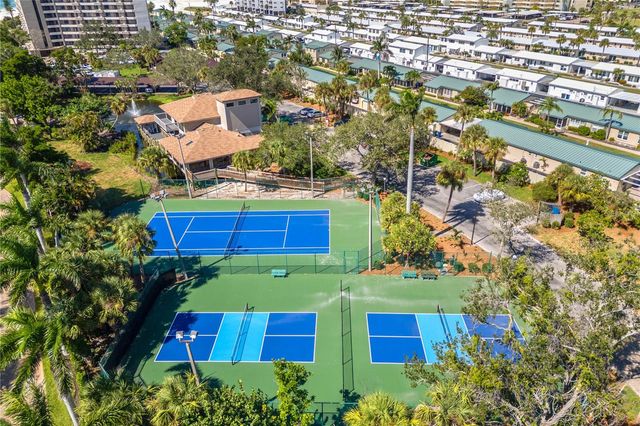 5880 MIDNIGHT PASS ROAD 804, Sarasota, FL 34242