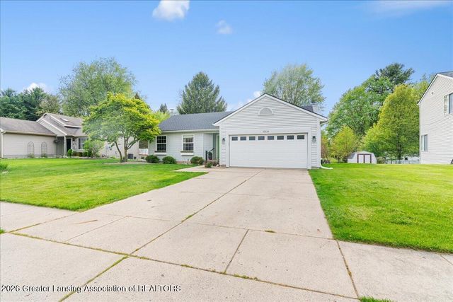 12534 Houghton Drive, Dewitt, MI 48820