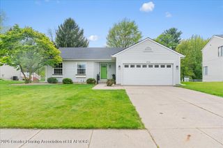 12534 Houghton Drive, Dewitt, MI 48820