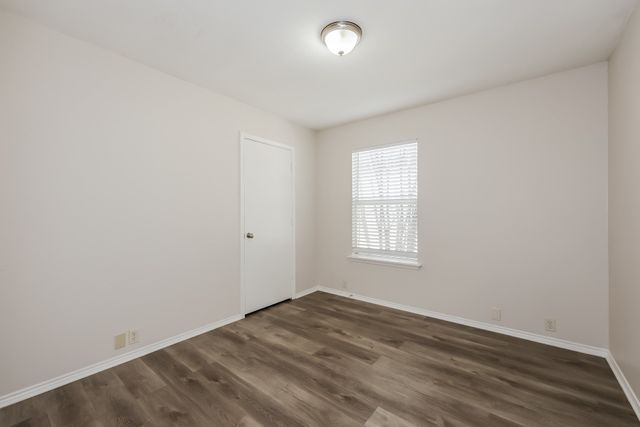 1925 Bodine Lane, Dallas, TX 75217