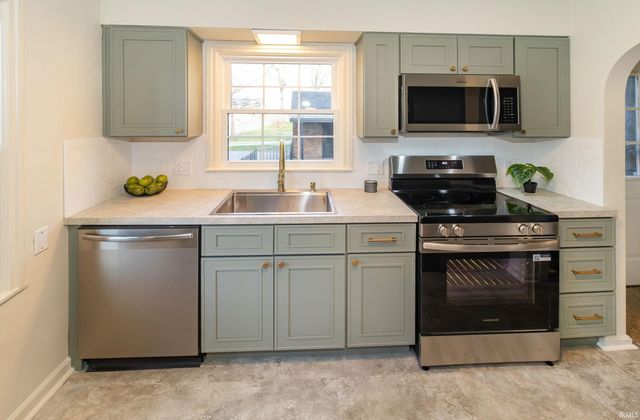 1451 Bellemeade Avenue, Evansville, IN 47714