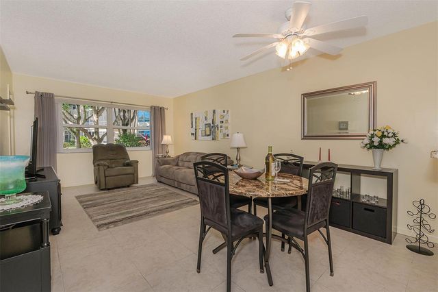 3431 NW 50th Avenue 104, Lauderdale Lakes, FL 33319