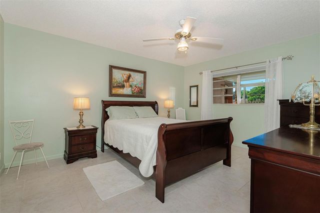 3431 NW 50th Avenue 104, Lauderdale Lakes, FL 33319