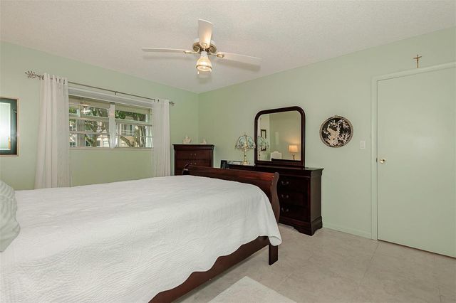 3431 NW 50th Avenue 104, Lauderdale Lakes, FL 33319