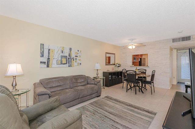 3431 NW 50th Avenue 104, Lauderdale Lakes, FL 33319