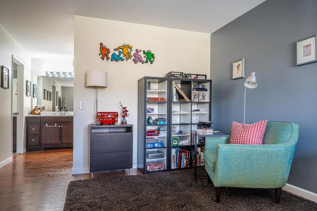200 E Racquet Club Road 70, Palm Springs, CA 92262