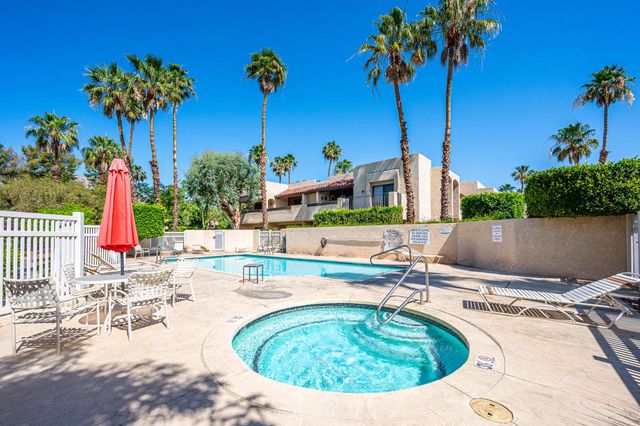 200 E Racquet Club Road 70, Palm Springs, CA 92262