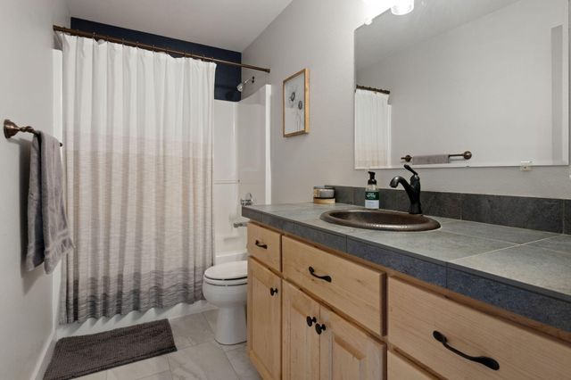 15375 Ponderosa Loop, La Pine, OR 97739
