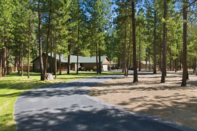 15375 Ponderosa Loop, La Pine, OR 97739