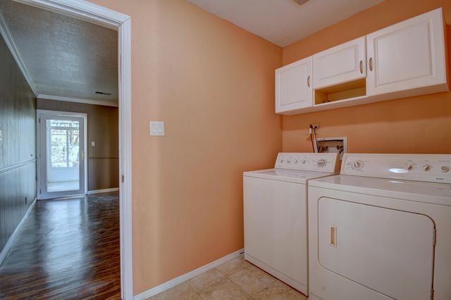 5316 Van Christopher Drive NE, Albuquerque, NM 87111