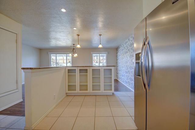 5316 Van Christopher Drive NE, Albuquerque, NM 87111
