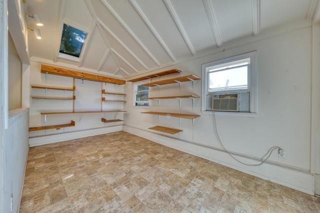 444 N Myrtle Ave, Monrovia, CA 91016