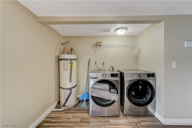 2080 Karen Avenue 20, Las Vegas, NV 89169