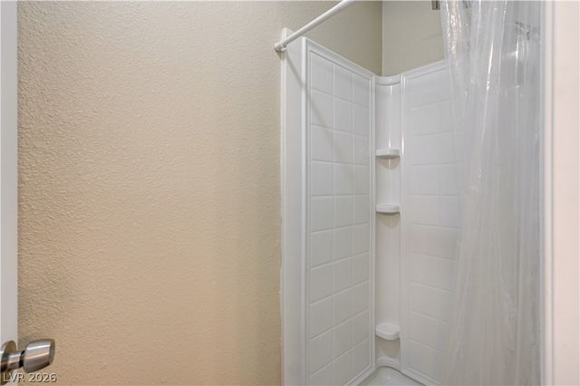 2080 Karen Avenue 20, Las Vegas, NV 89169