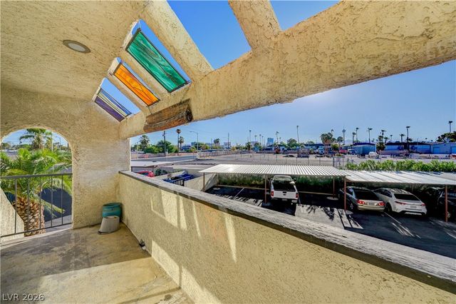 2080 Karen Avenue 20, Las Vegas, NV 89169