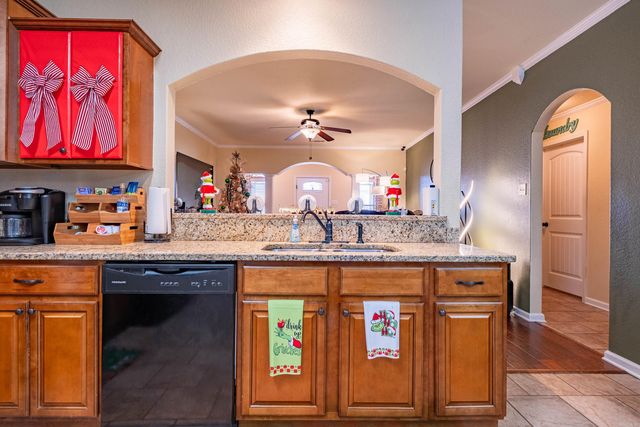 1900 Cub Trl, Sherwood, AR 72120