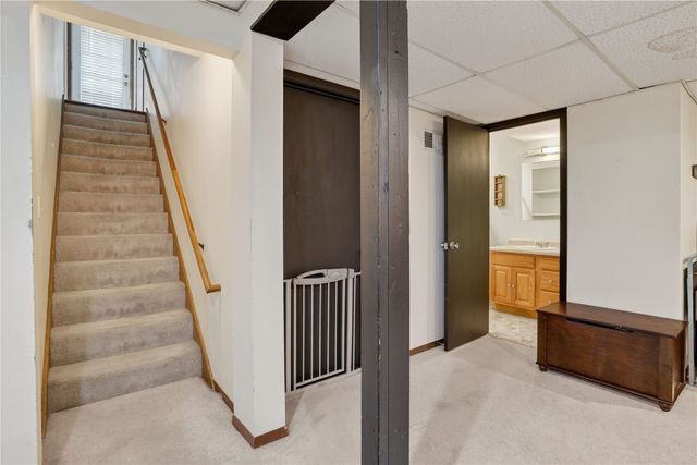 318 Wiley Boulevard NW, Cedar Rapids, IA 52405