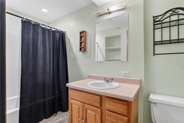 318 Wiley Boulevard NW, Cedar Rapids, IA 52405
