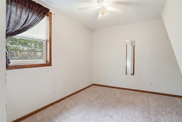 318 Wiley Boulevard NW, Cedar Rapids, IA 52405