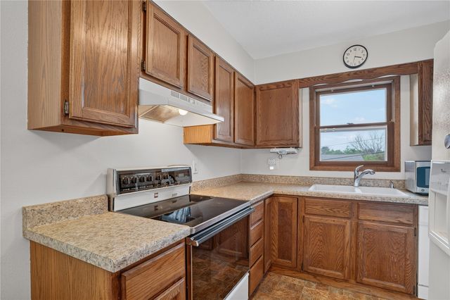 318 Wiley Boulevard NW, Cedar Rapids, IA 52405