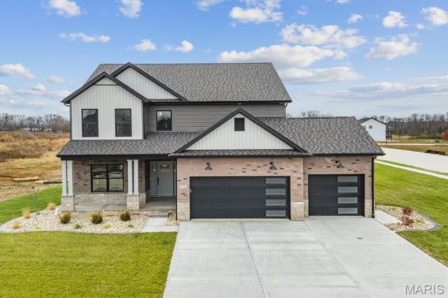 8000 Nolan Street, O'fallon, IL 62269