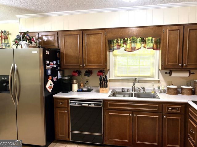 1202 Stonewall Street, Dublin, GA 31021