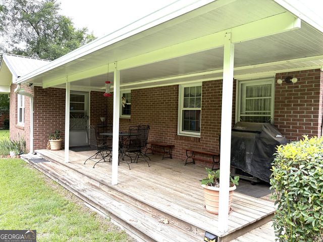 1202 Stonewall Street, Dublin, GA 31021