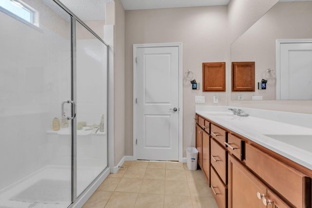 2819 Kings Canyon Loop NE, Rio Rancho, NM 87144
