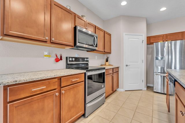 2819 Kings Canyon Loop NE, Rio Rancho, NM 87144