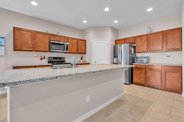 2819 Kings Canyon Loop NE, Rio Rancho, NM 87144