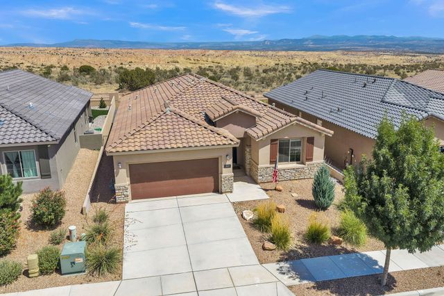 2819 Kings Canyon Loop NE, Rio Rancho, NM 87144
