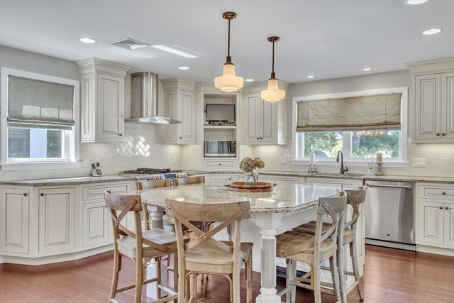 58 Madison Rd, Waltham, MA 02453