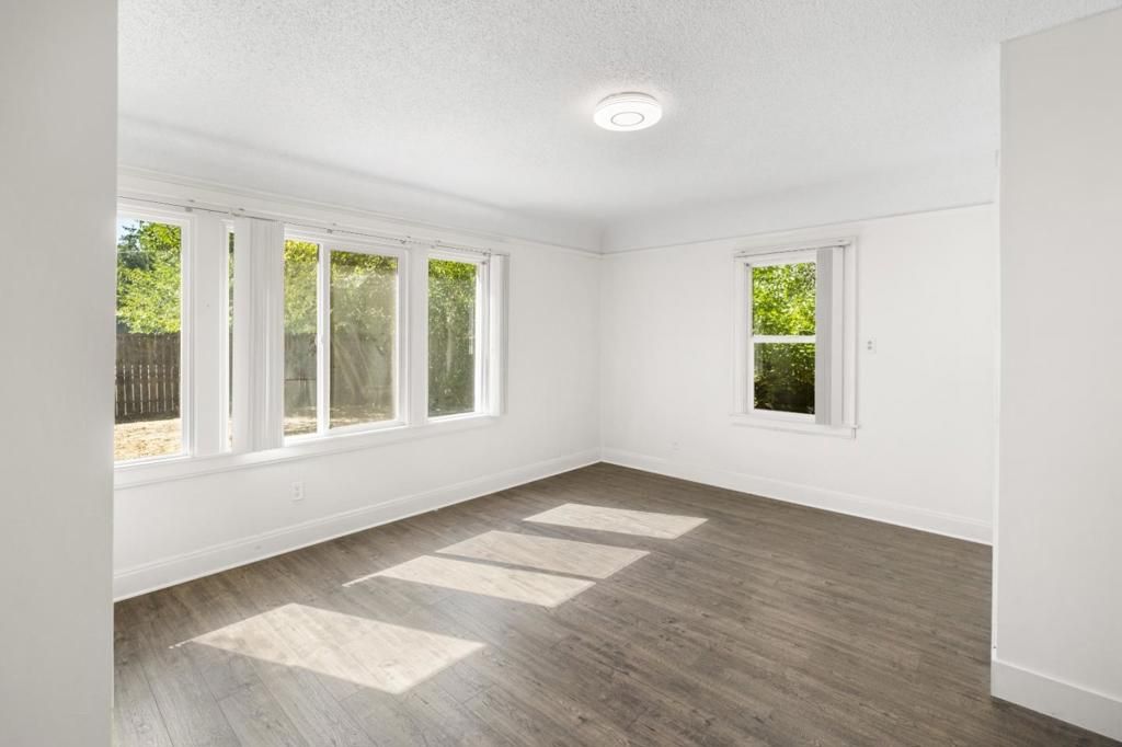 Image 20 of property listing at 2905 Garfield Avenue, Carmichael, CA 95608